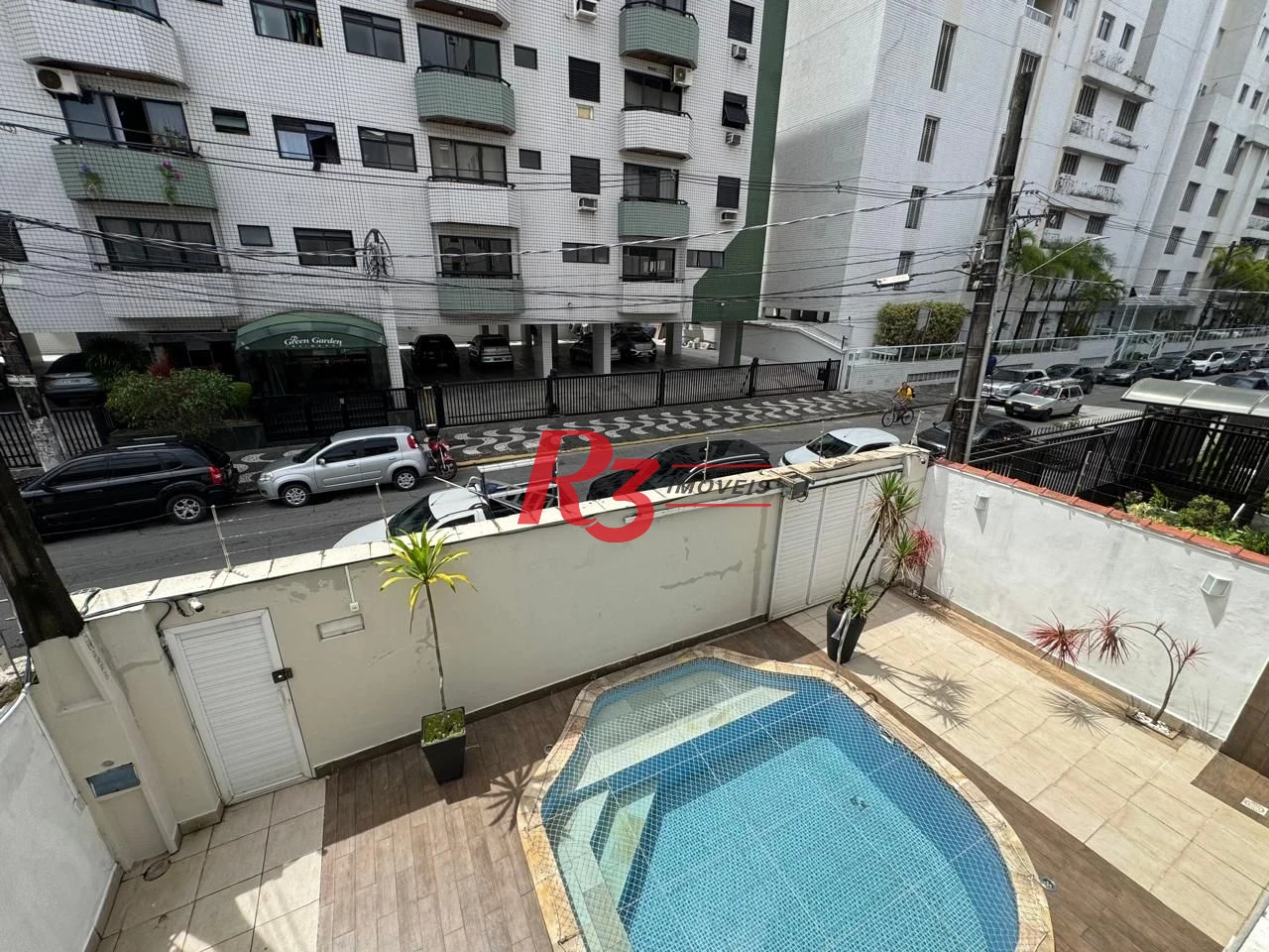 Casa com 3 dormitórios à venda, 231 m² por R$ 1.500.000,00 - Gonzaguinha - São Vicente/SP