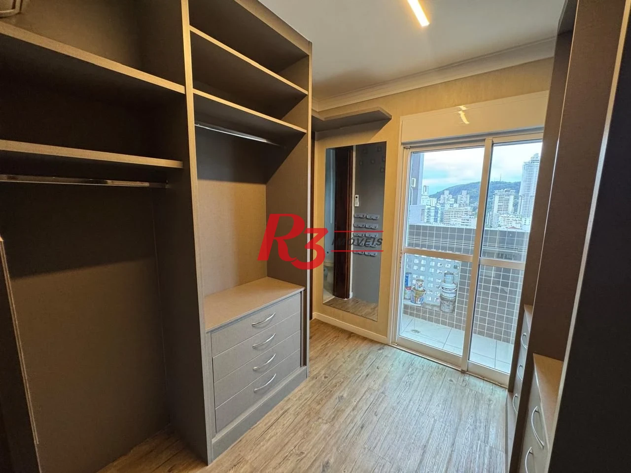 Apartamento Duplex com 3 dormitórios à venda, 115 m² por R$ 1.710.000,00 - Pompéia - Santos/SP