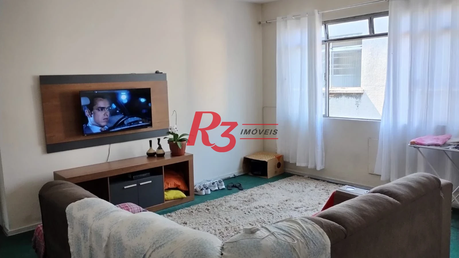 Apartamento com 3 dormitórios à venda, 69 m² por R$ 375.000,00 - Boqueirão - Santos/SP