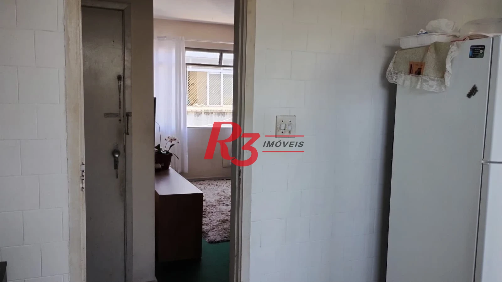 Apartamento com 3 dormitórios à venda, 69 m² por R$ 375.000,00 - Boqueirão - Santos/SP
