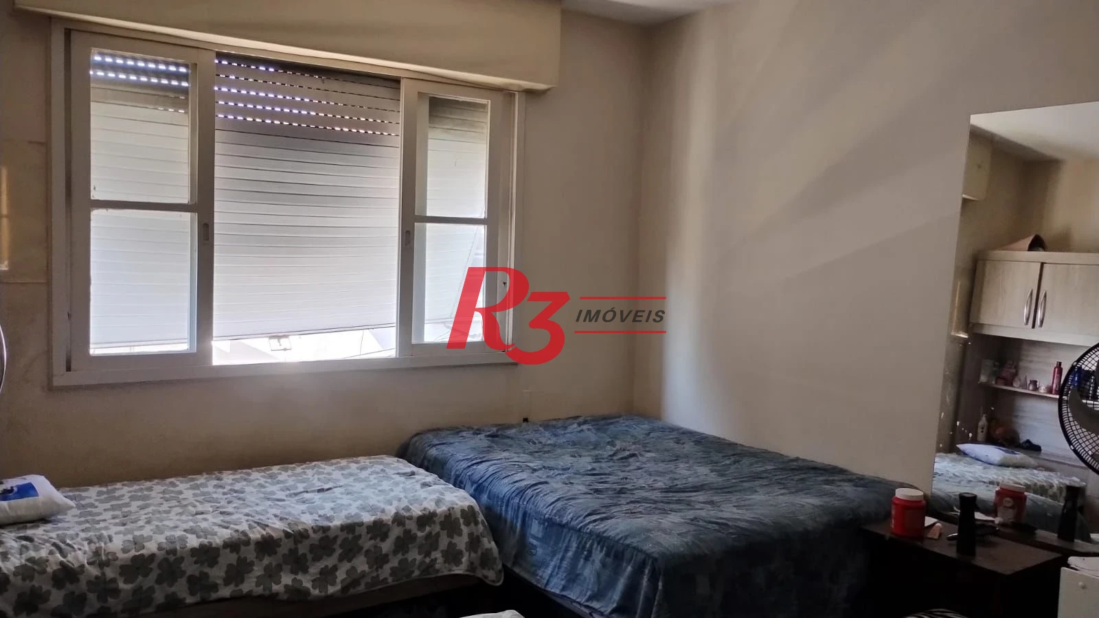 Apartamento com 3 dormitórios à venda, 69 m² por R$ 375.000,00 - Boqueirão - Santos/SP