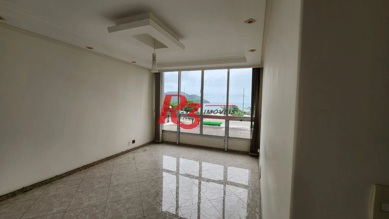 Apartamento com 2 dormitórios à venda, 84 m² por R$ 700.000,00 - Ponta da Praia - Santos/SP