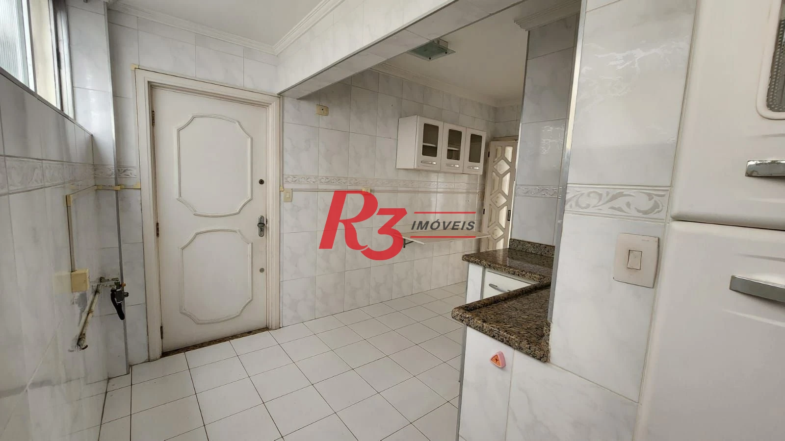 Apartamento com 2 dormitórios à venda, 84 m² por R$ 700.000,00 - Ponta da Praia - Santos/SP
