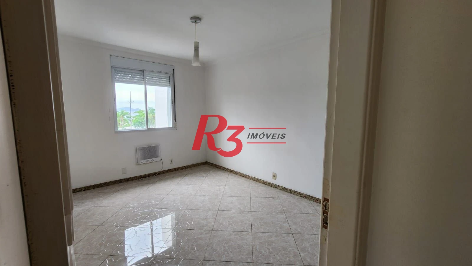 Apartamento com 2 dormitórios à venda, 84 m² por R$ 700.000,00 - Ponta da Praia - Santos/SP