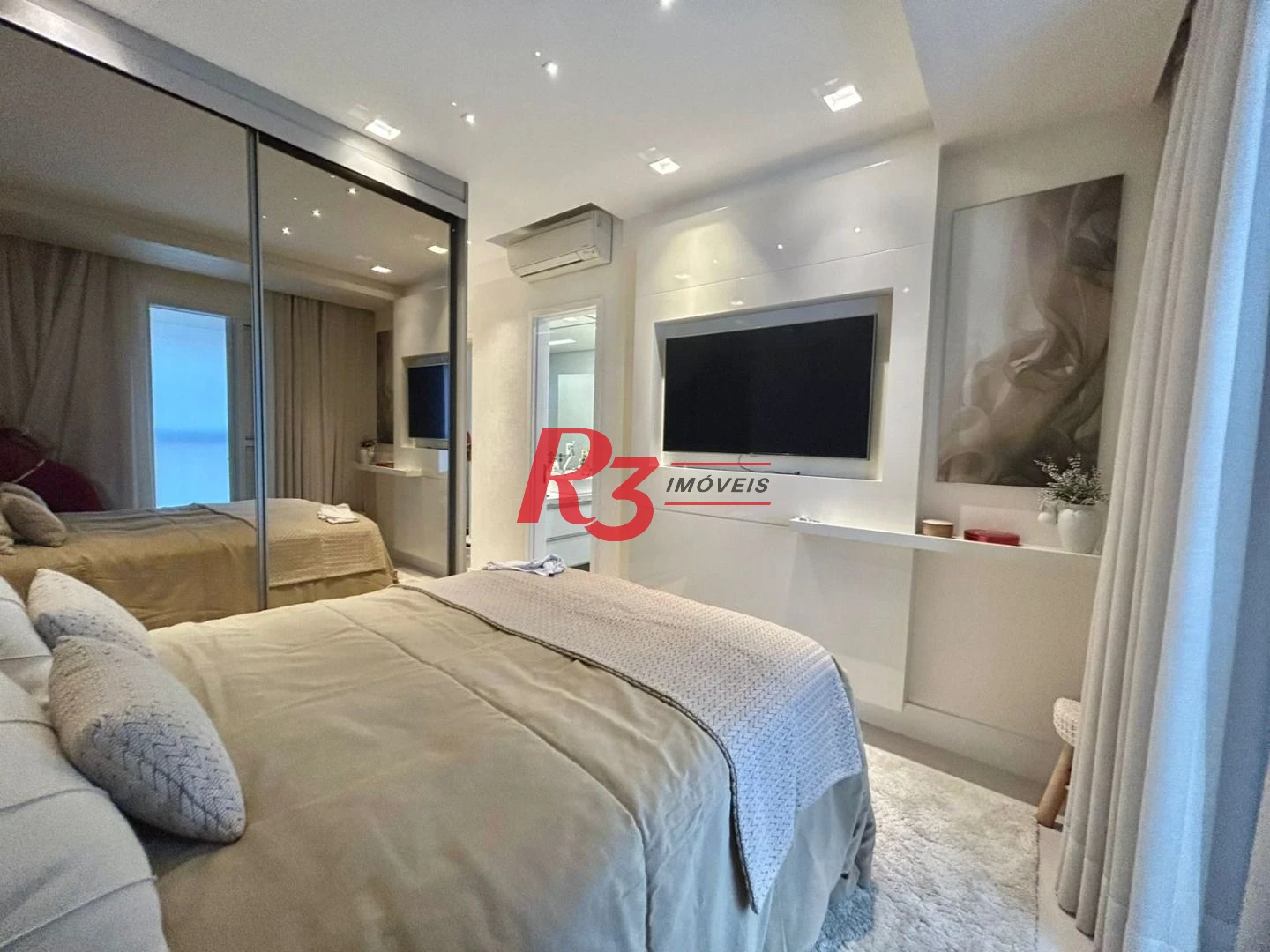 Apartamento com 3 dormitórios à venda, 178 m² por R$ 3.500.000,00 - Boqueirão - Santos/SP