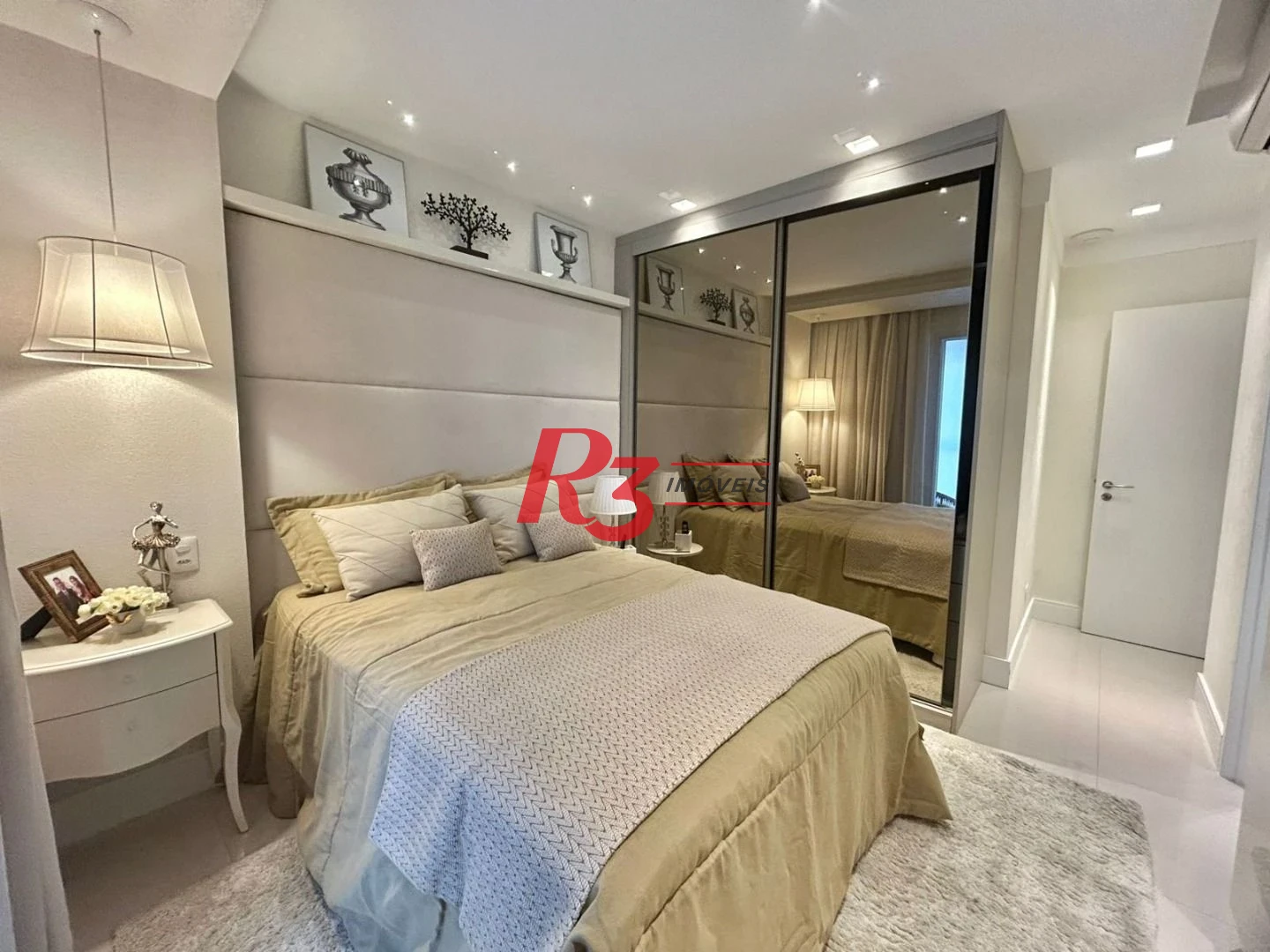 Apartamento com 3 dormitórios à venda, 178 m² por R$ 3.500.000,00 - Boqueirão - Santos/SP