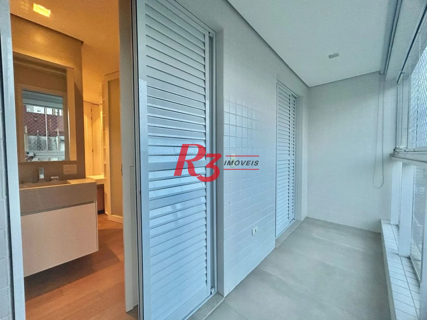 Apartamento com 3 dormitórios à venda, 177 m² por R$ 3.280.000,00 - Boqueirão - Santos/SP