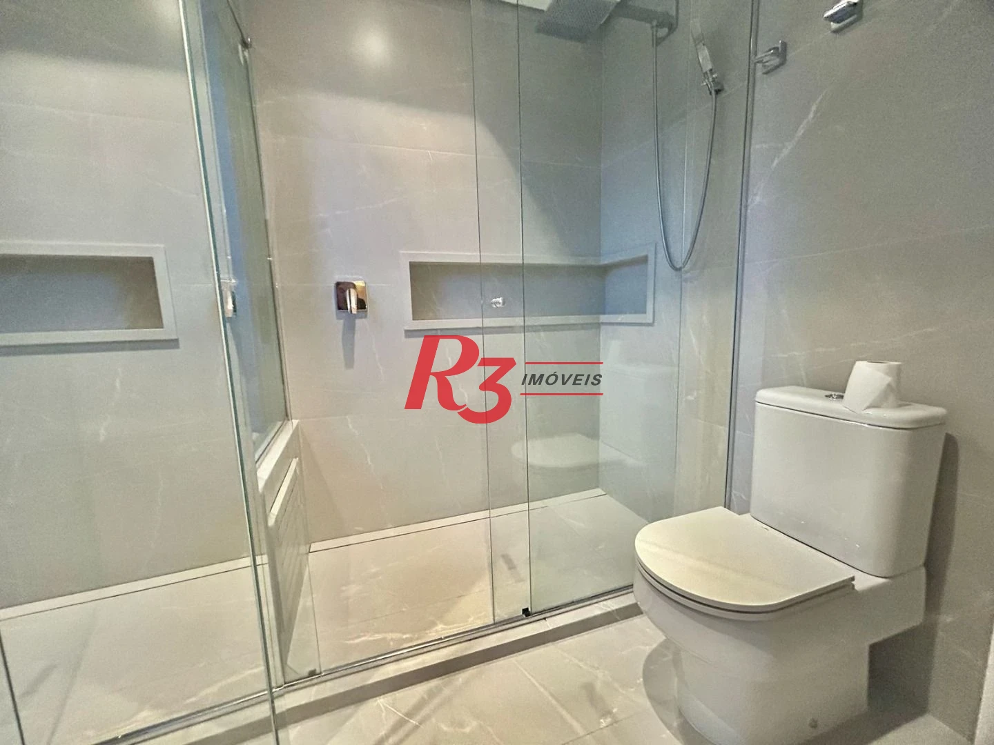Apartamento com 3 dormitórios à venda, 177 m² por R$ 3.280.000,00 - Boqueirão - Santos/SP