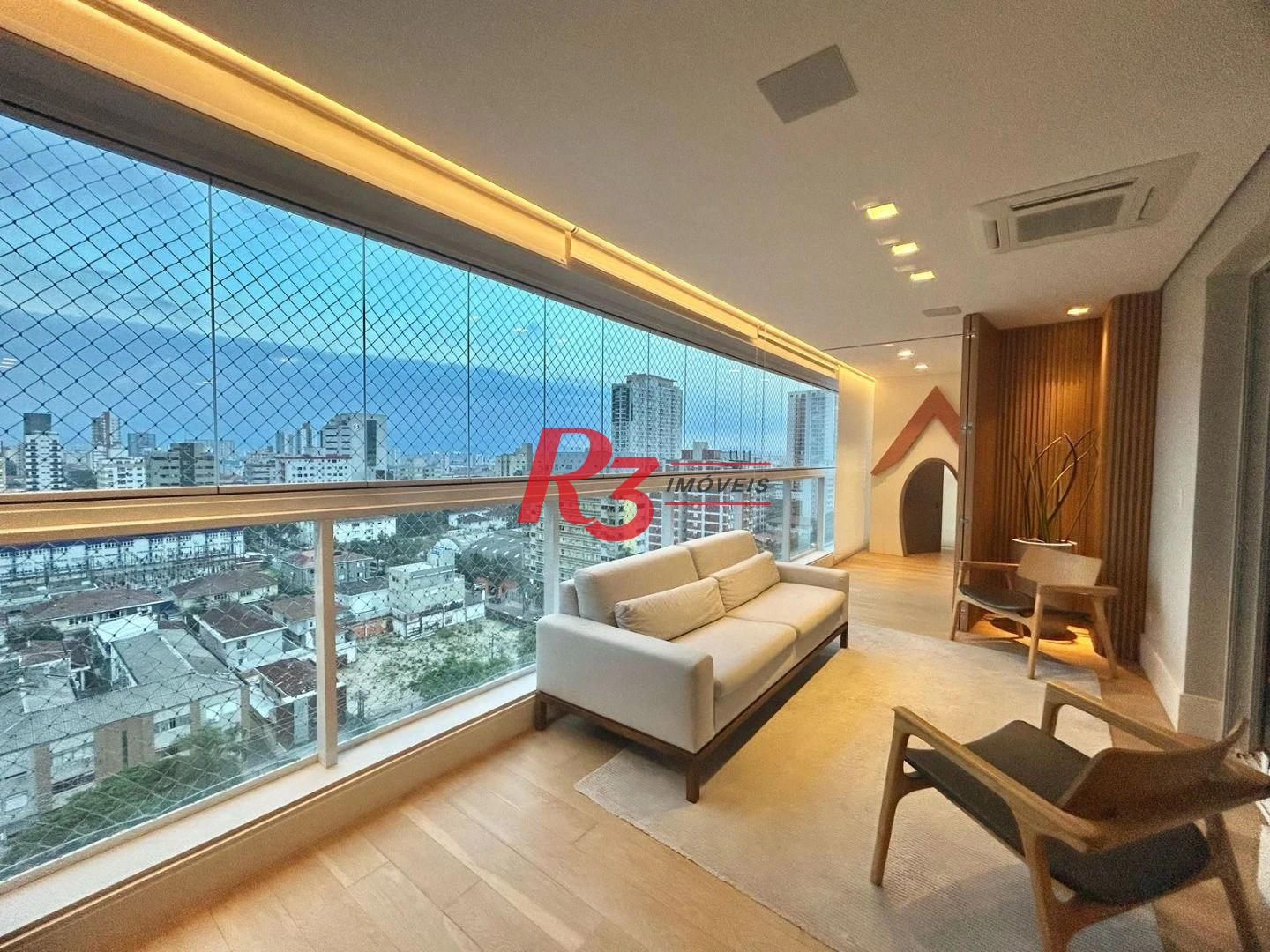 Apartamento com 3 dormitórios à venda, 177 m² por R$ 3.280.000,00 - Boqueirão - Santos/SP