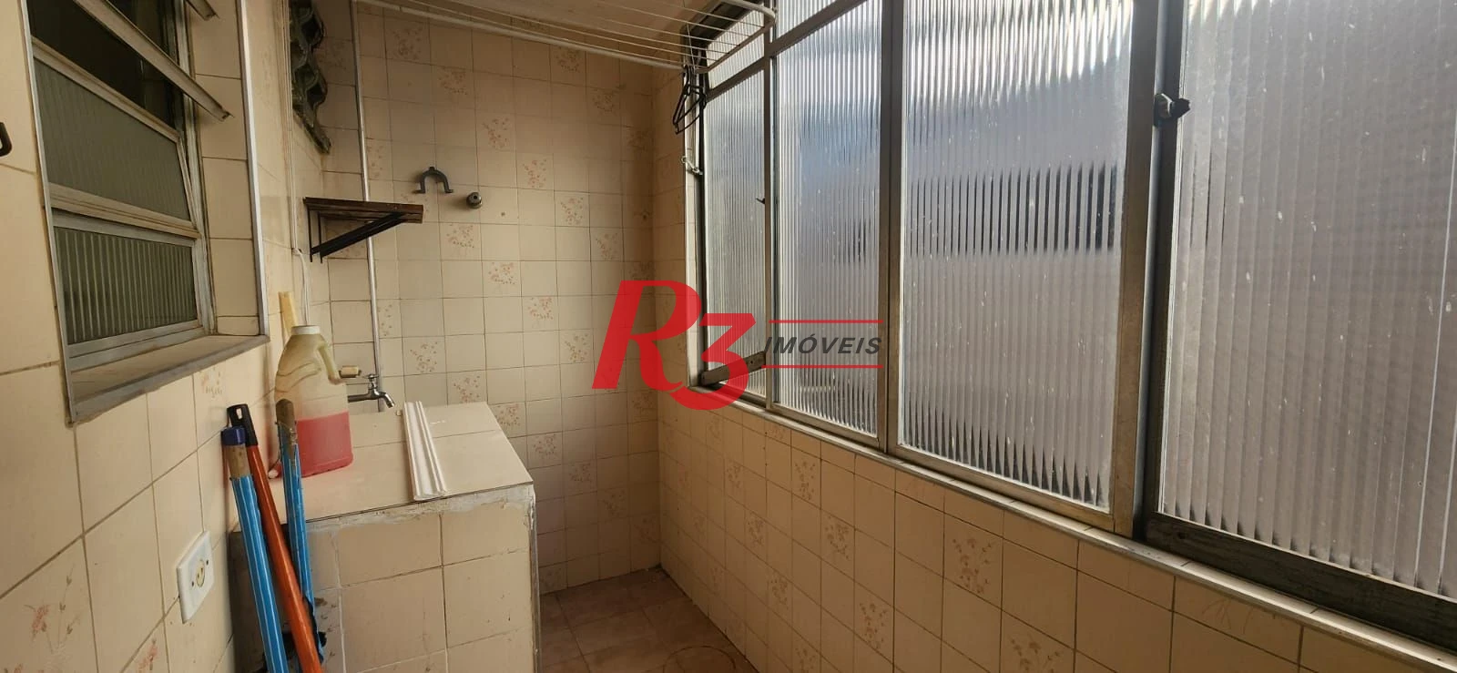Apartamento à venda, 97 m² por R$ 375.000,00 - Embaré - Santos/SP