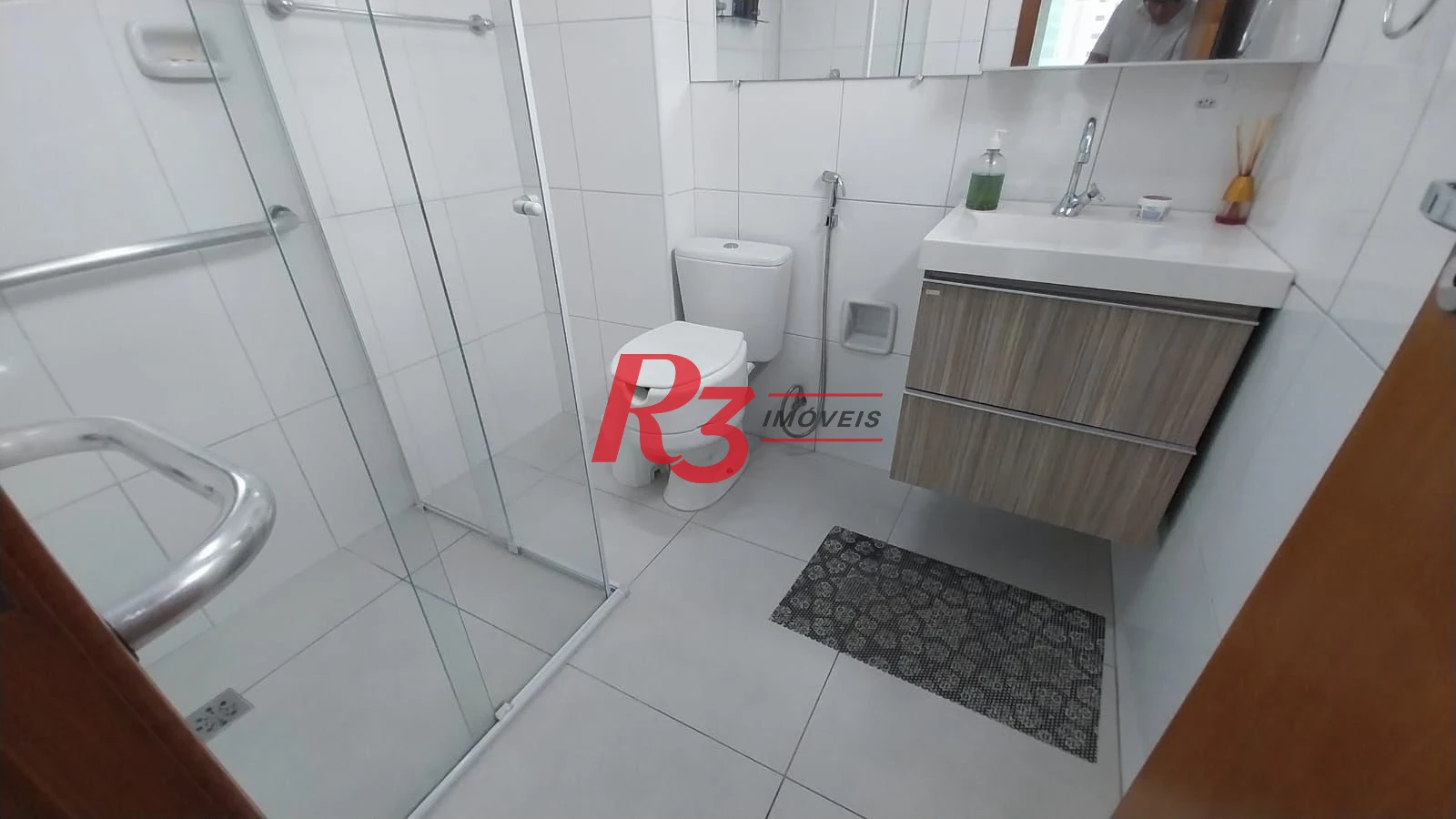 Apartamento com 2 dormitórios à venda, 73 m² por R$ 619.000,00 - Campo Grande - Santos/SP