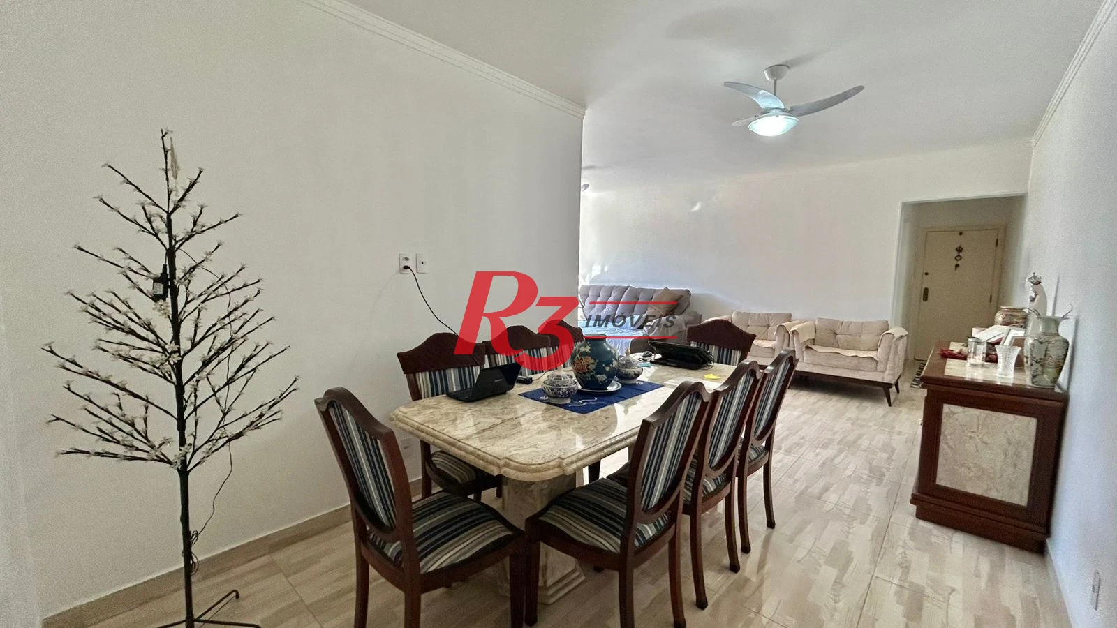 Apartamento com 3 dormitórios à venda, 170 m² por R$ 910.000,00 - Ponta da Praia - Santos/SP