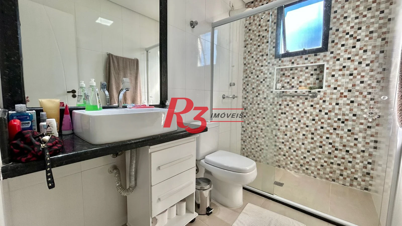 Apartamento com 3 dormitórios à venda, 170 m² por R$ 910.000,00 - Ponta da Praia - Santos/SP