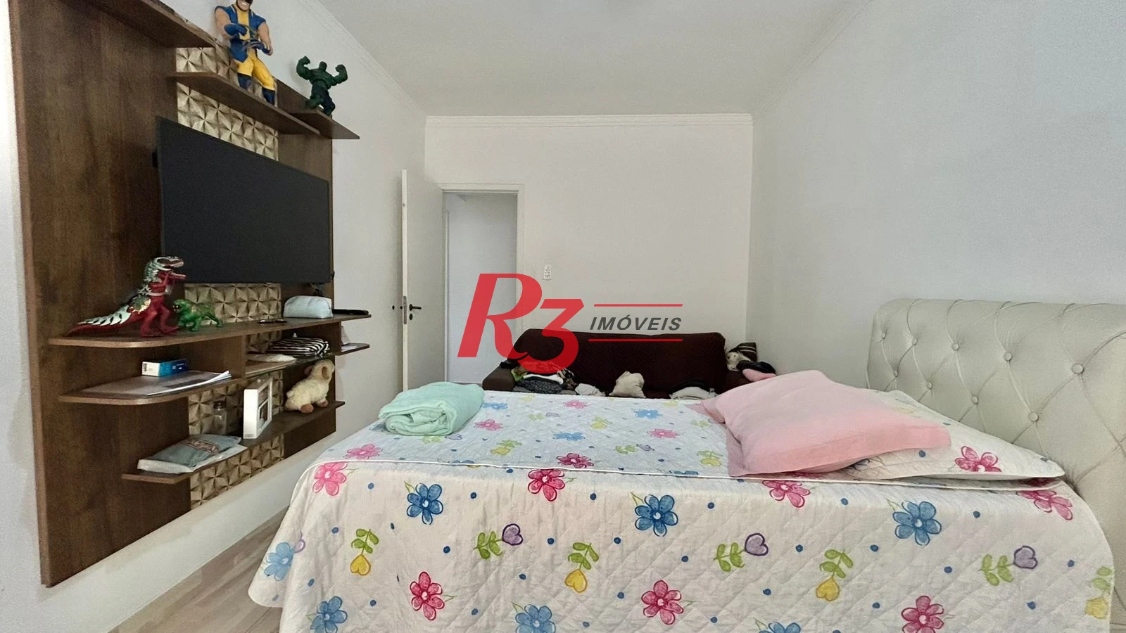 Apartamento com 3 dormitórios à venda, 170 m² por R$ 910.000,00 - Ponta da Praia - Santos/SP