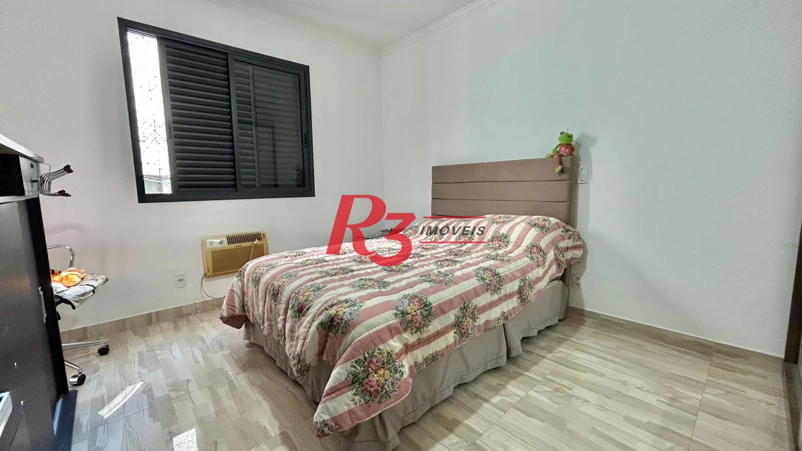 Apartamento com 3 dormitórios à venda, 170 m² por R$ 910.000,00 - Ponta da Praia - Santos/SP