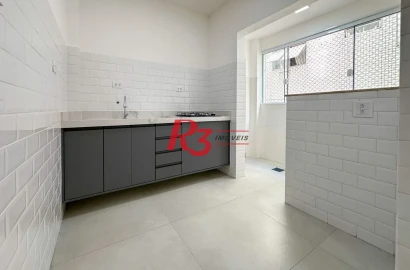 Apartamento com 2 dormitórios à venda, 65 m² por R$ 390.000,00 - Itararé - São Vicente/SP
