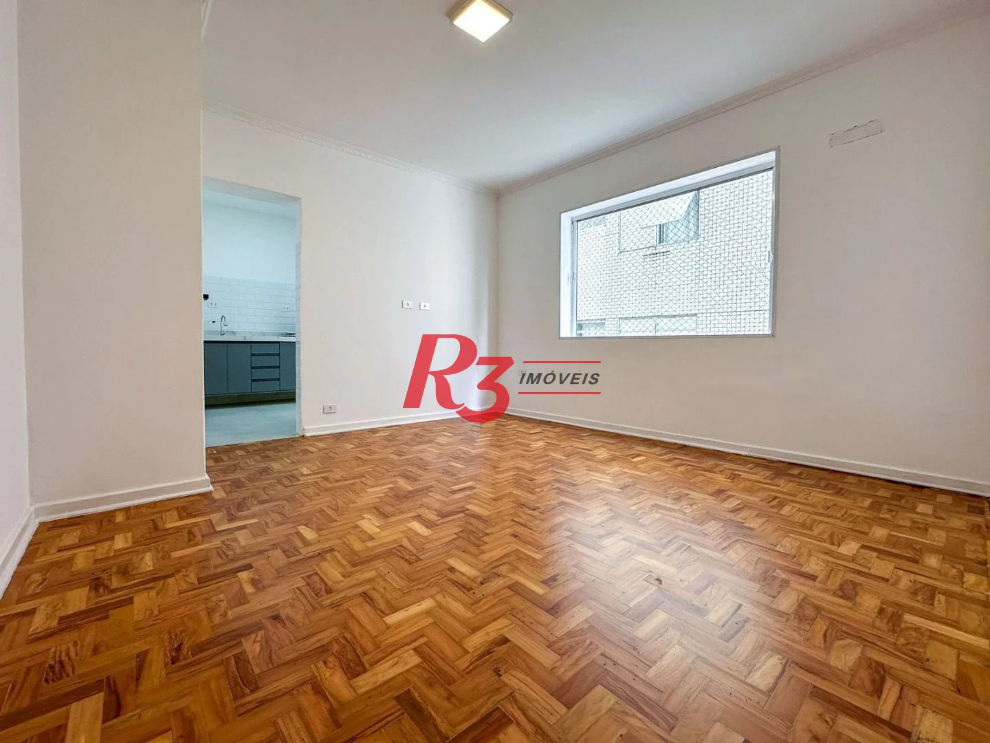 Apartamento com 2 dormitórios à venda, 65 m² por R$ 390.000,00 - Itararé - São Vicente/SP