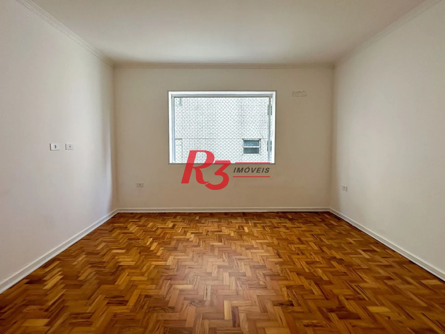 Apartamento com 2 dormitórios à venda, 65 m² por R$ 390.000,00 - Itararé - São Vicente/SP
