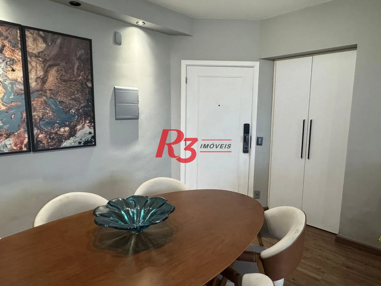 Apartamento com 3 dormitórios à venda, 84 m² por R$ 830.000,00 - Marapé - Santos/SP
