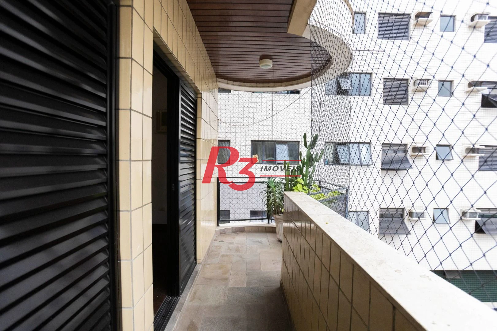 Apartamento com 3 dormitórios à venda, 183 m² por R$ 1.300.000,00 - Pompéia - Santos/SP