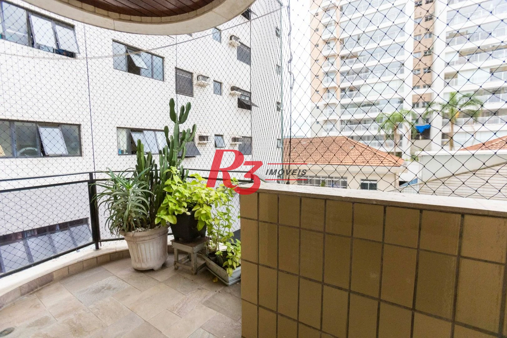 Apartamento com 3 dormitórios à venda, 183 m² por R$ 1.300.000,00 - Pompéia - Santos/SP