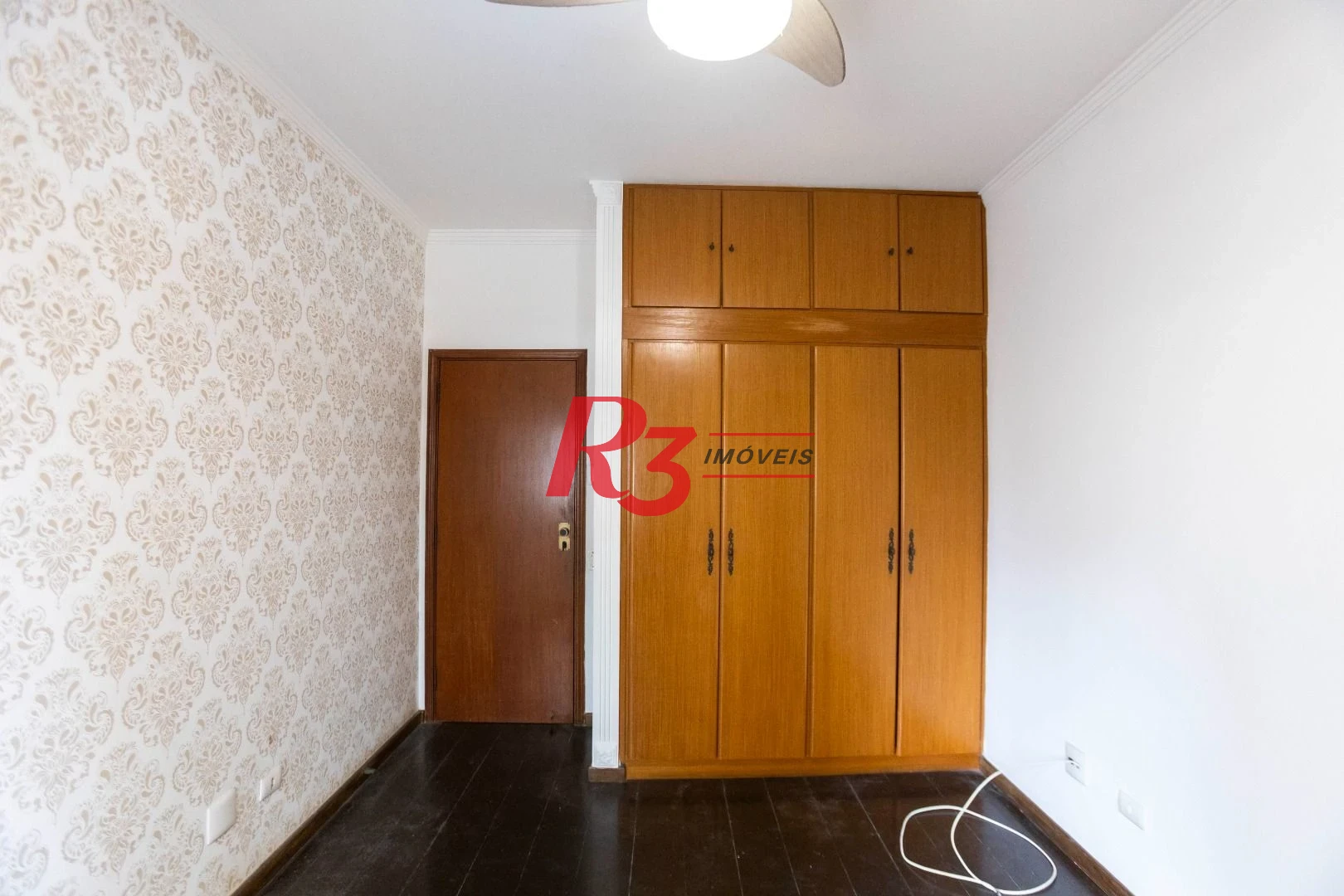 Apartamento com 3 dormitórios à venda, 183 m² por R$ 1.300.000,00 - Pompéia - Santos/SP