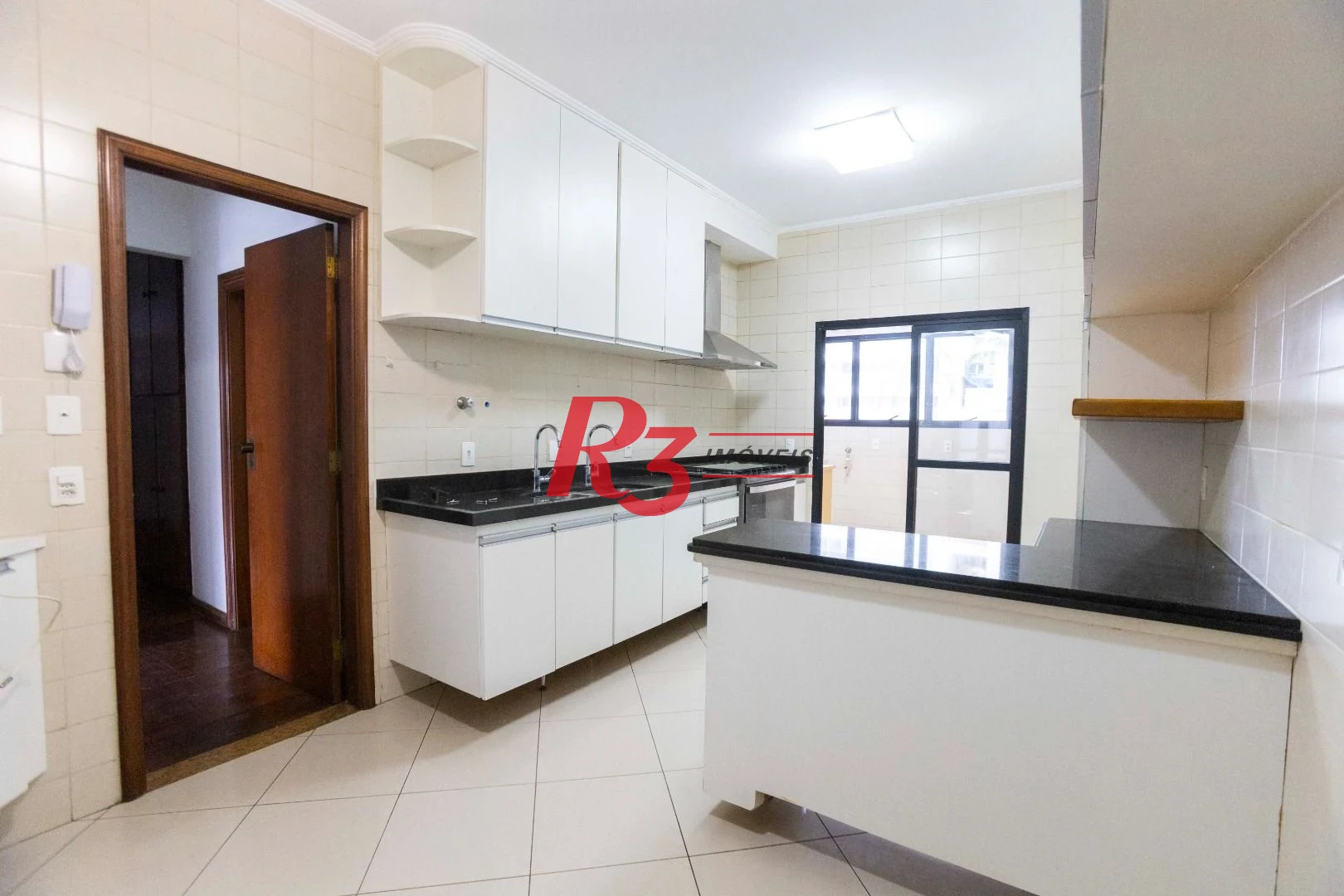 Apartamento com 3 dormitórios à venda, 183 m² por R$ 1.300.000,00 - Pompéia - Santos/SP
