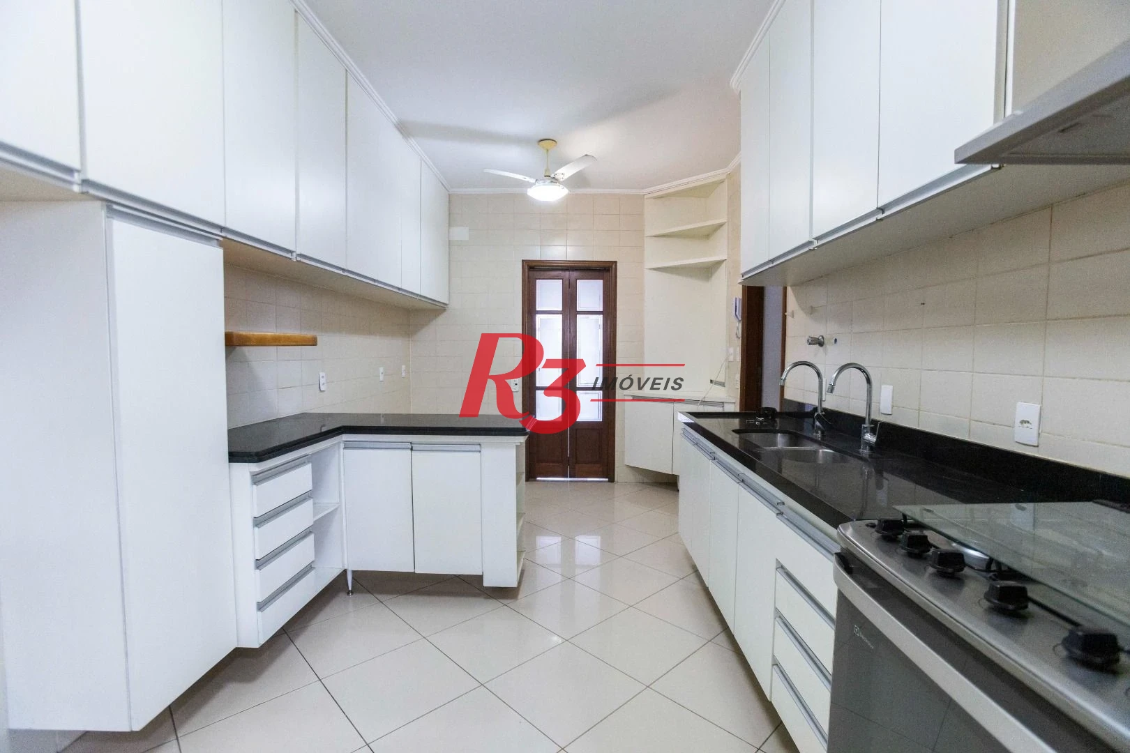 Apartamento com 3 dormitórios à venda, 183 m² por R$ 1.300.000,00 - Pompéia - Santos/SP