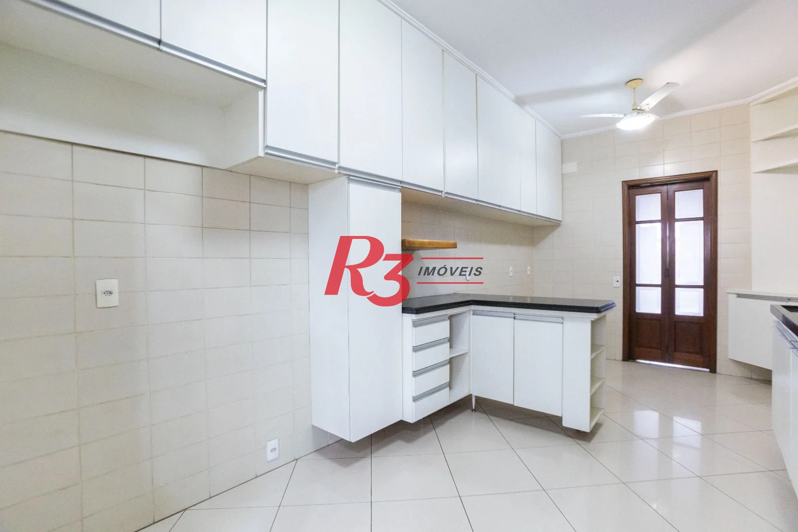 Apartamento com 3 dormitórios à venda, 183 m² por R$ 1.300.000,00 - Pompéia - Santos/SP