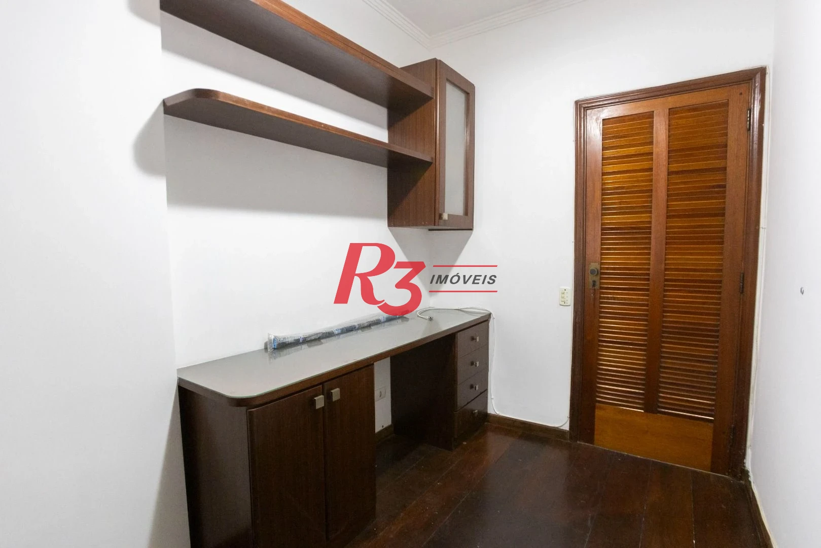 Apartamento com 3 dormitórios à venda, 183 m² por R$ 1.300.000,00 - Pompéia - Santos/SP