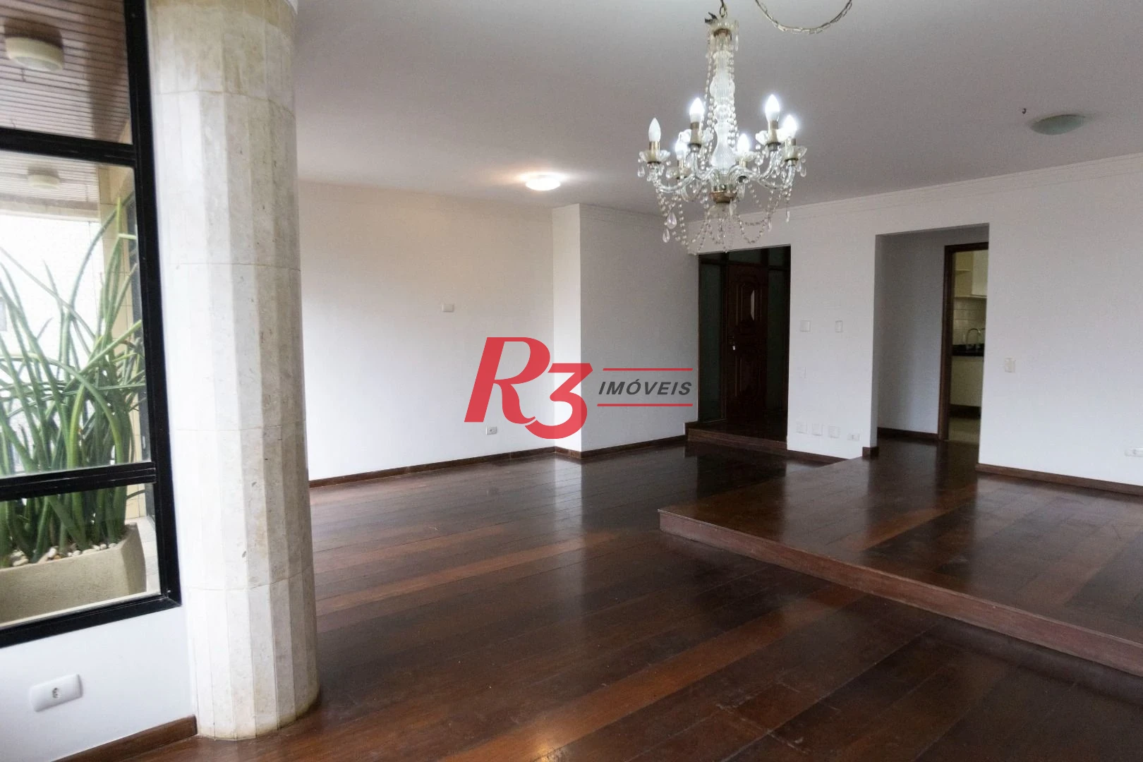 Apartamento com 3 dormitórios à venda, 183 m² por R$ 1.300.000,00 - Pompéia - Santos/SP
