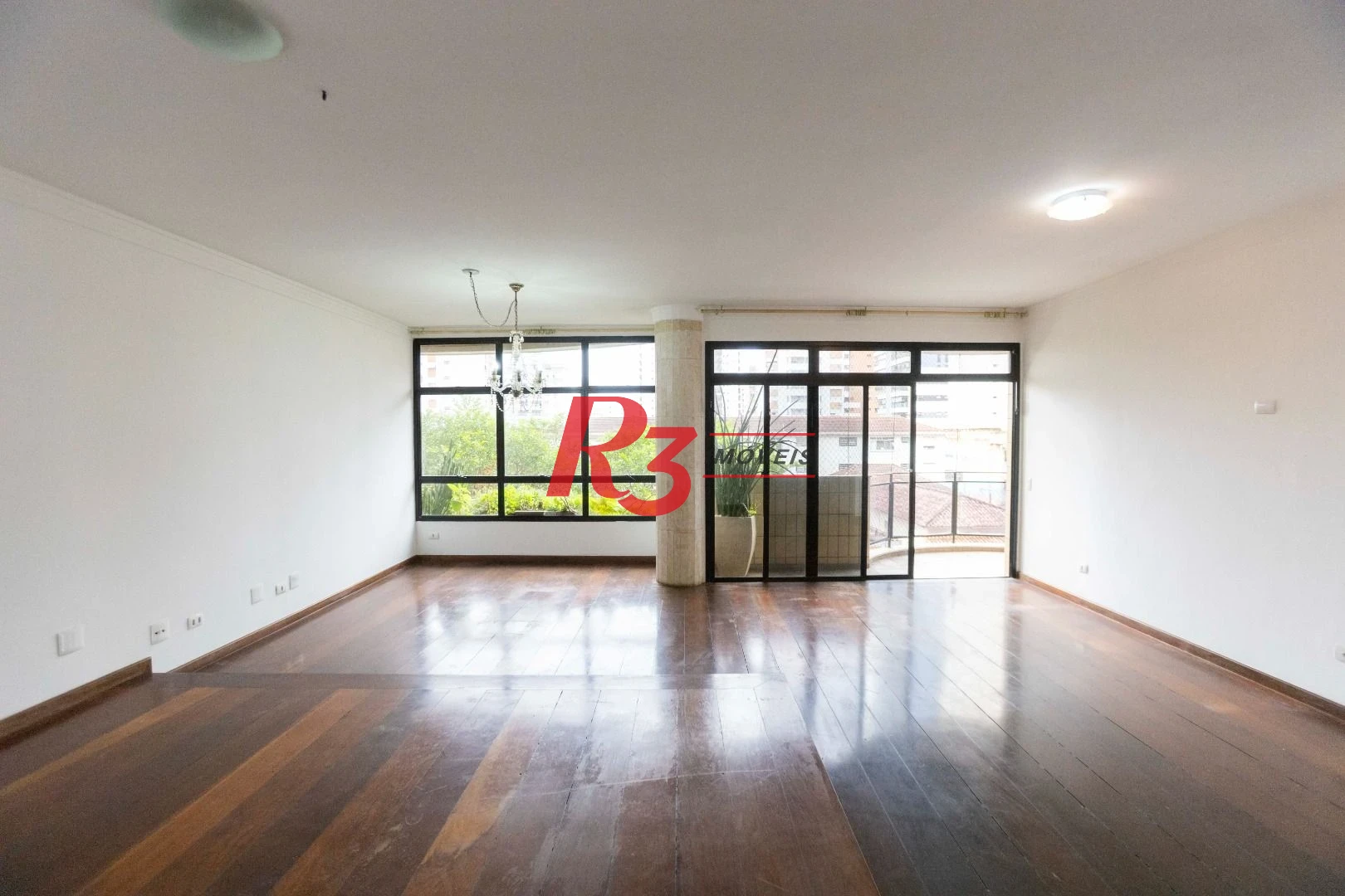 Apartamento com 3 dormitórios à venda, 183 m² por R$ 1.300.000,00 - Pompéia - Santos/SP