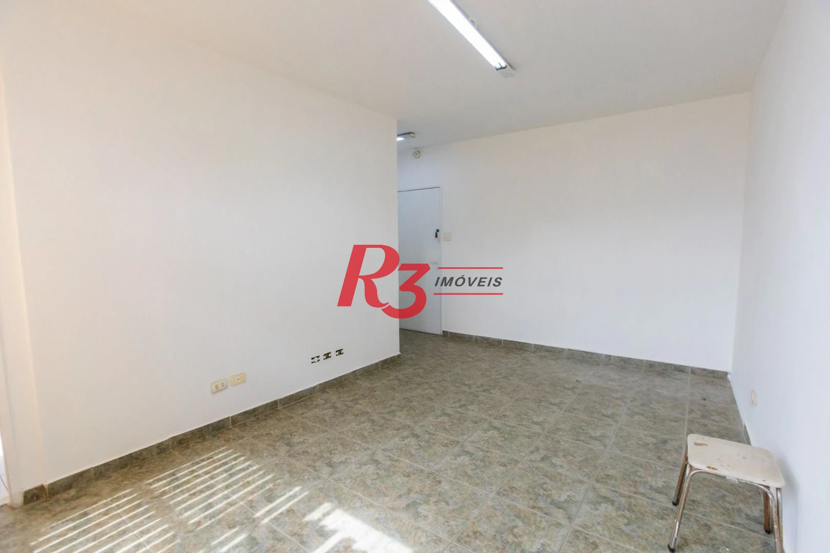 Sala para alugar, 29 m² por R$ 3.000,00/mês - Centro - Santos/SP