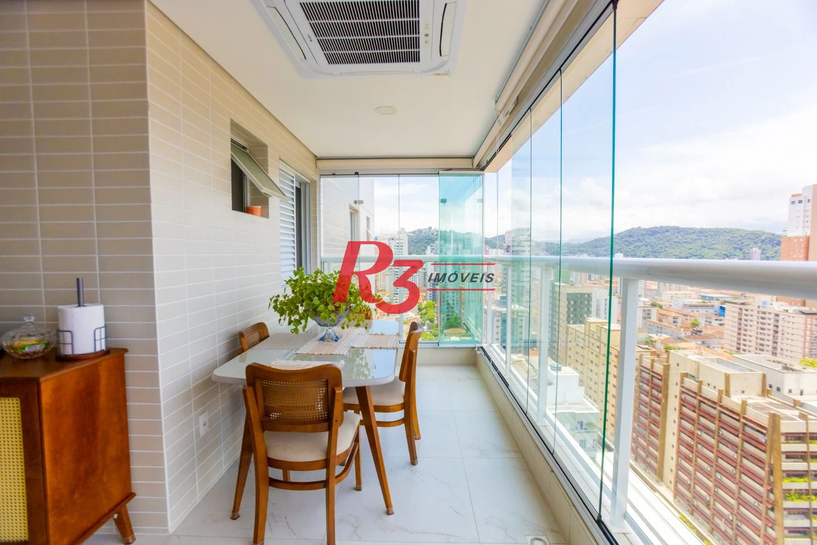 Apartamento à venda, 116 m² por R$ 2.456.000,00 - Gonzaga - Santos/SP