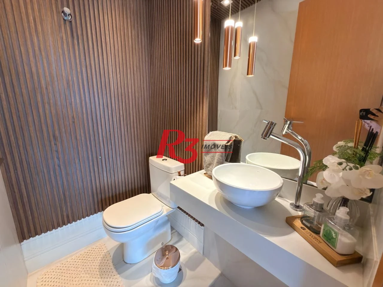 Apartamento com 3 dormitórios à venda, 179 m² por R$ 2.500.000,00 - Gonzaga - Santos/SP