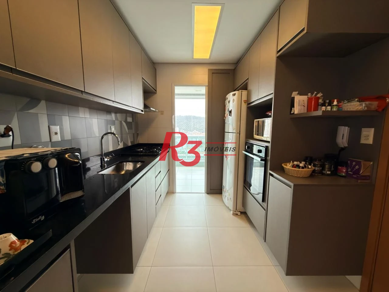 Apartamento com 3 dormitórios à venda, 179 m² por R$ 2.500.000,00 - Gonzaga - Santos/SP