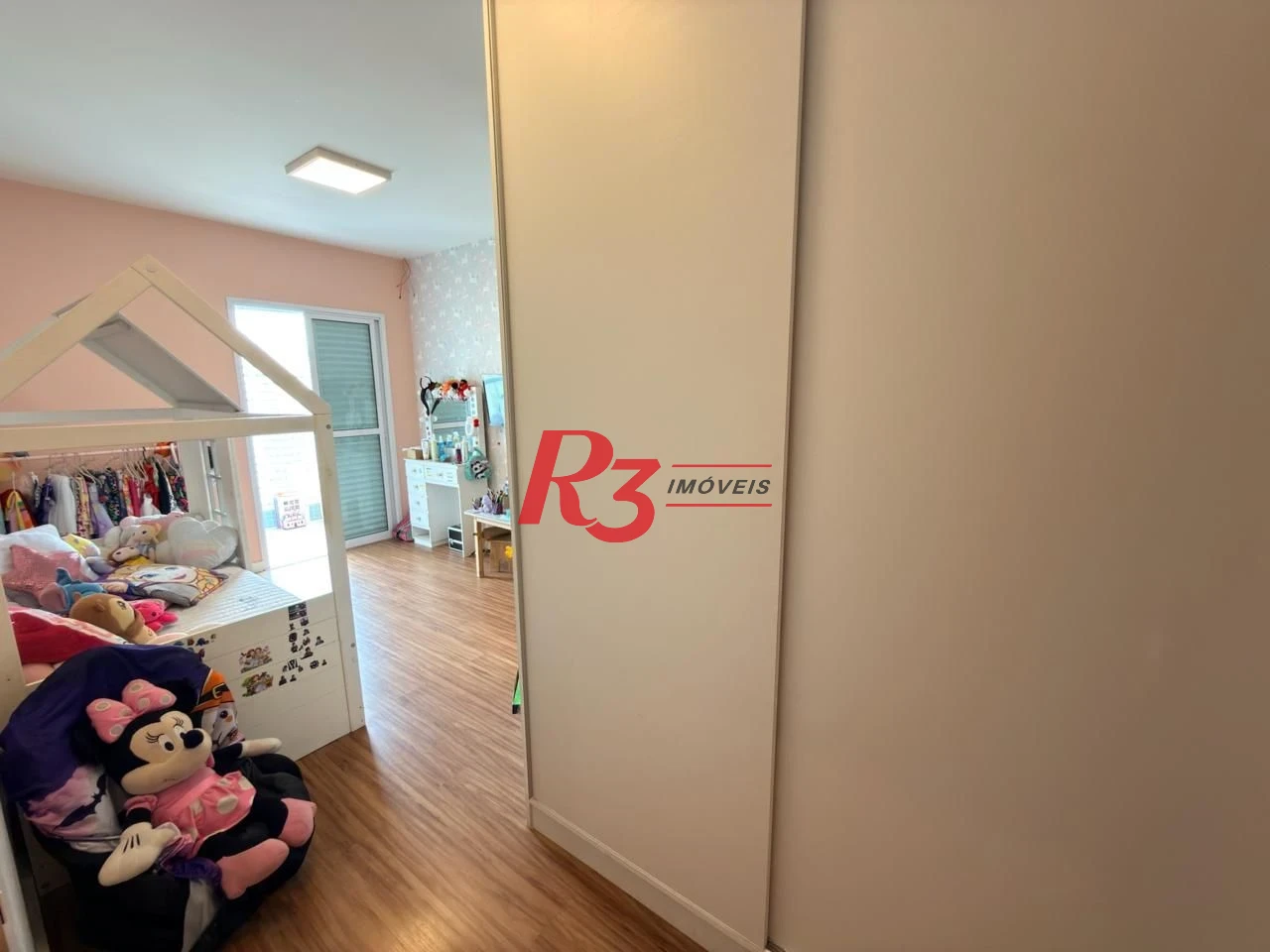Apartamento com 3 dormitórios à venda, 179 m² por R$ 2.500.000,00 - Gonzaga - Santos/SP