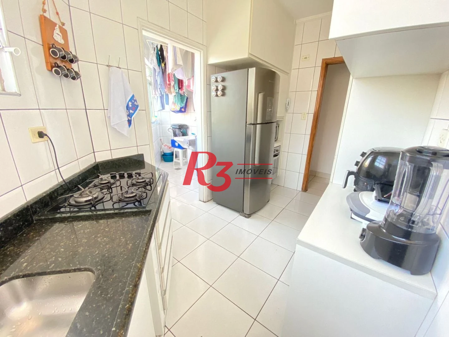 Apartamento com 2 dormitórios à venda, 71 m² por R$ 350.000,00 - Marapé - Santos/SP
