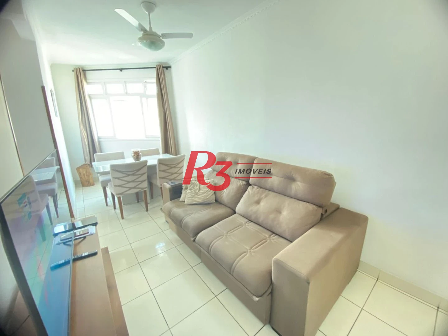 Apartamento com 2 dormitórios à venda, 71 m² por R$ 350.000,00 - Marapé - Santos/SP