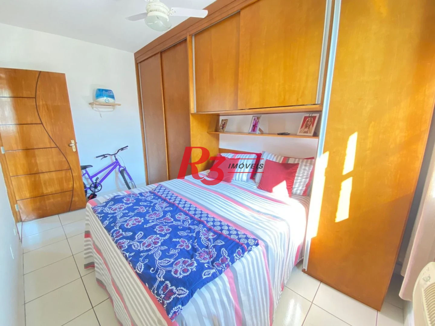 Apartamento com 2 dormitórios à venda, 71 m² por R$ 350.000,00 - Marapé - Santos/SP