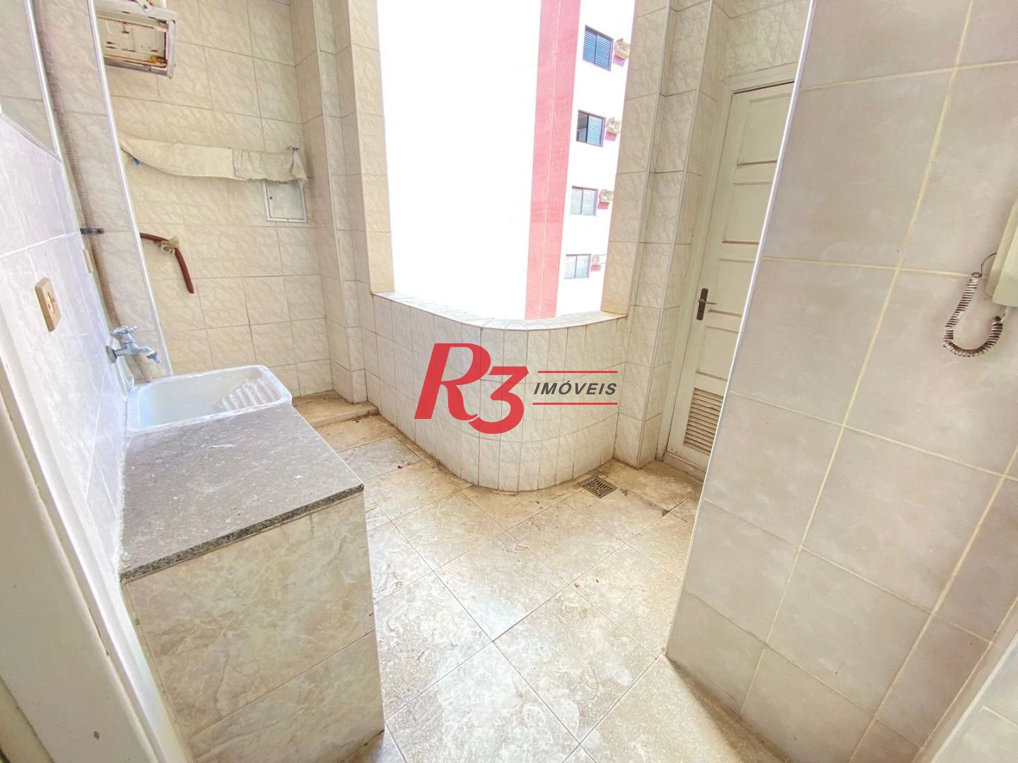 Apartamento com 3 dormitórios à venda, 134 m² por R$ 460.000,00 - Itararé - São Vicente/SP