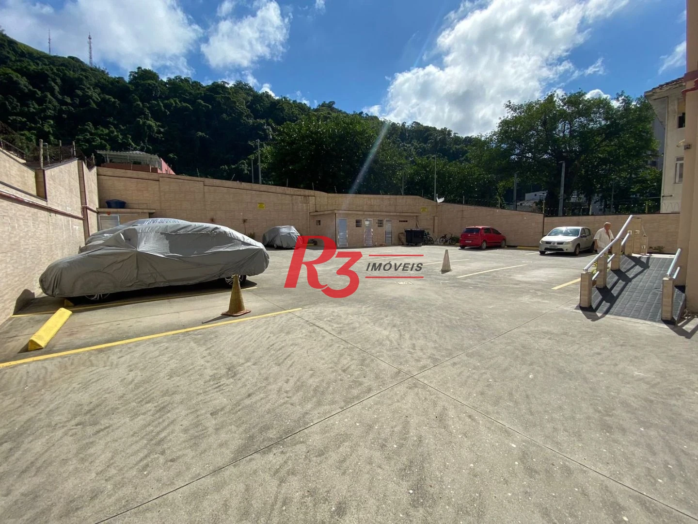 Apartamento com 3 dormitórios à venda, 134 m² por R$ 460.000,00 - Itararé - São Vicente/SP