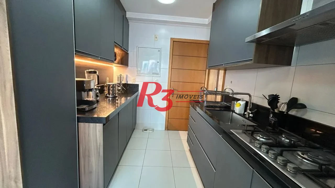 Apartamento com 3 dormitórios à venda, 126 m² por R$ 1.760.000,00 - Boqueirão - Santos/SP