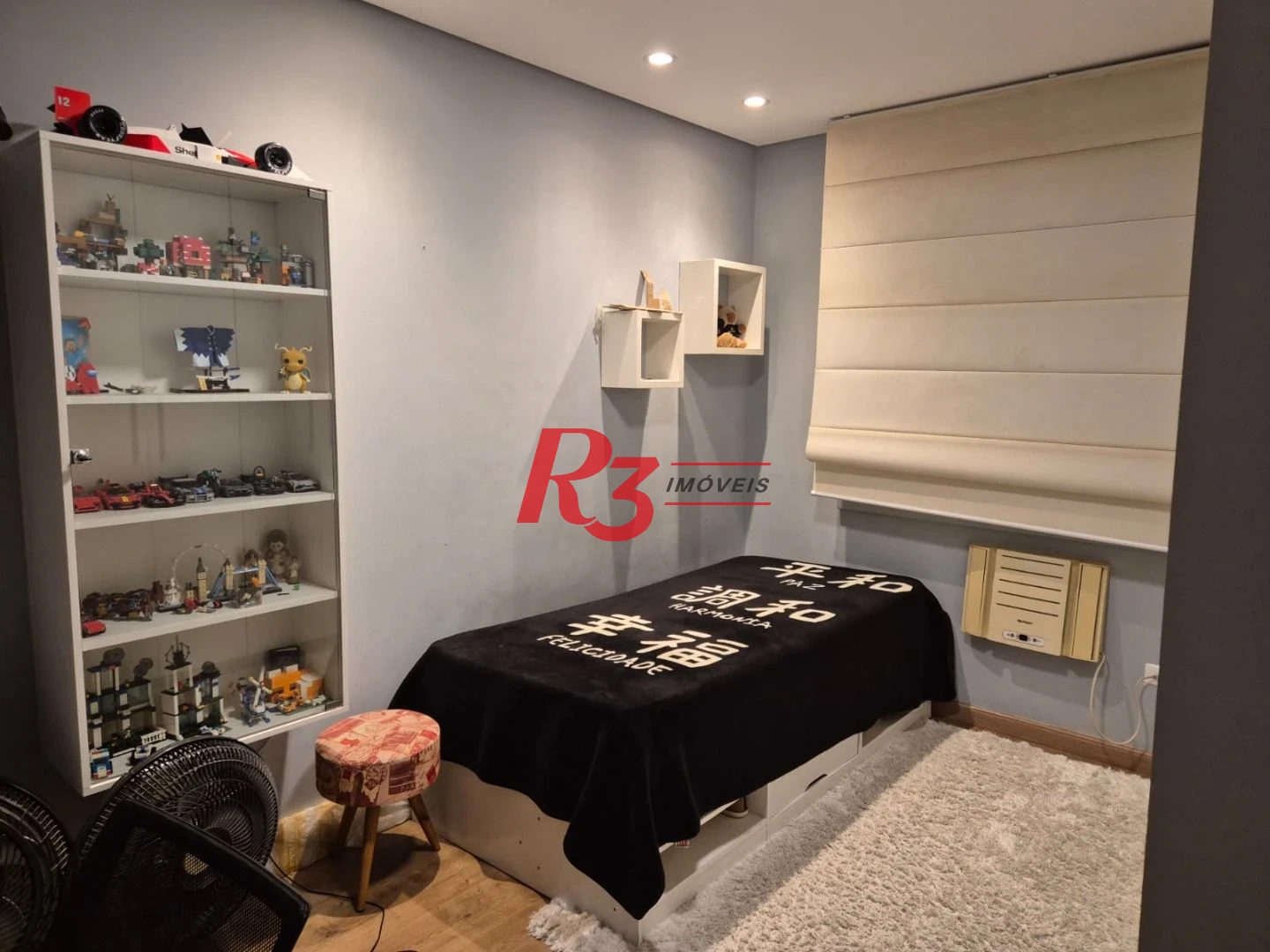 Apartamento com 3 dormitórios à venda, 133 m² por R$ 645.000,00 - Marapé - Santos/SP