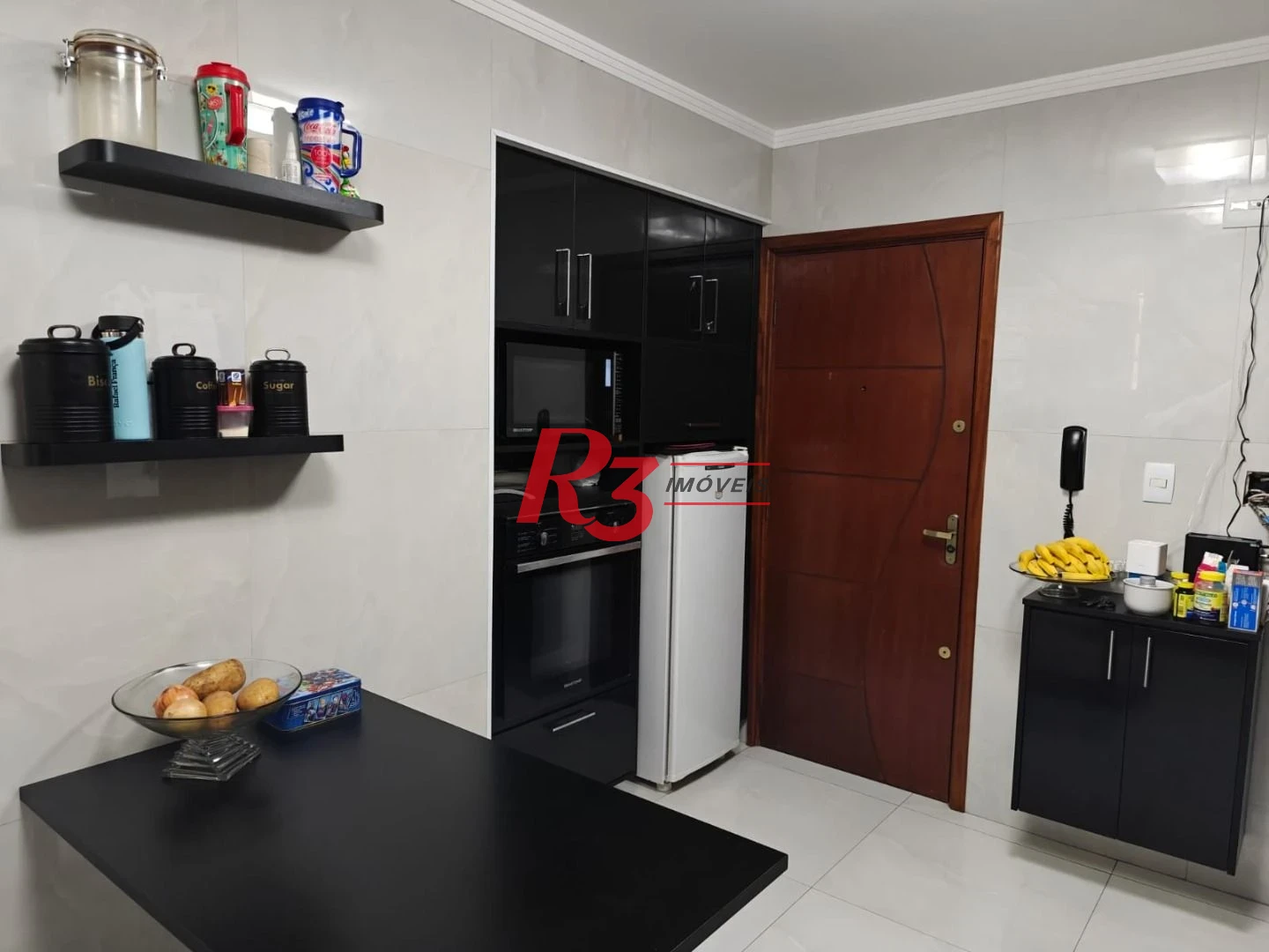 Apartamento com 3 dormitórios à venda, 133 m² por R$ 645.000,00 - Marapé - Santos/SP