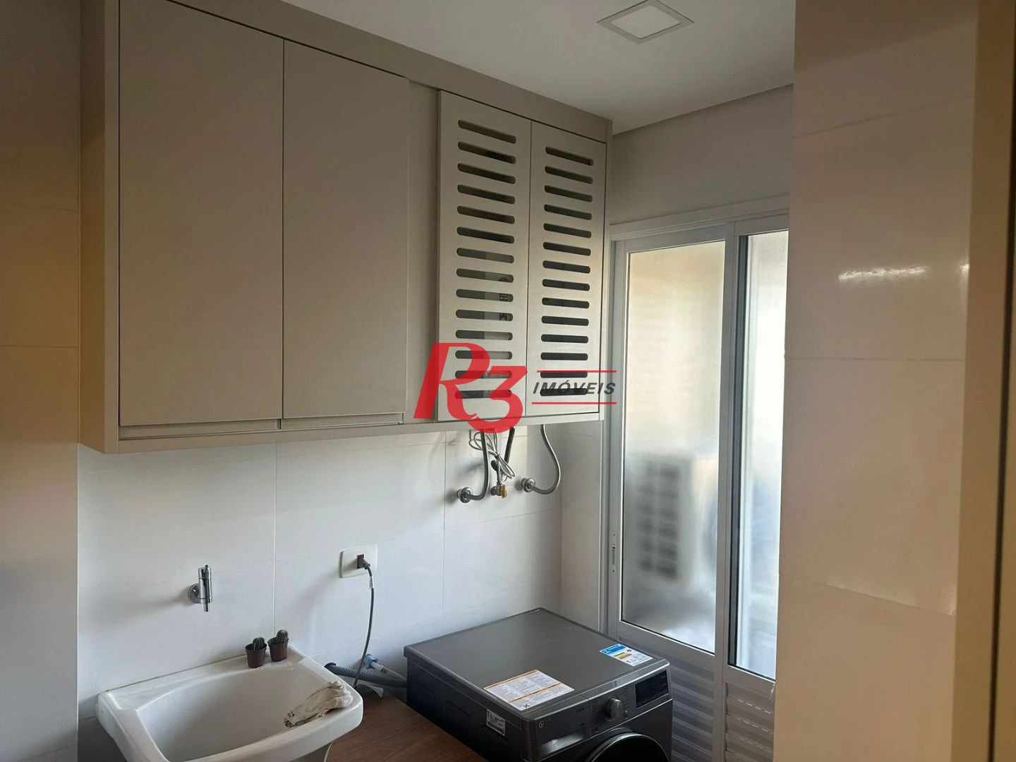 Apartamento com 3 dormitórios à venda, 149 m² por R$ 2.490.000,00 - Canto do Forte - Praia Grande/SP