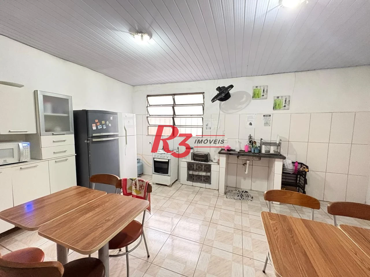 Casa à venda, 400 m² por R$ 645.000,00 - Encruzilhada - Santos/SP