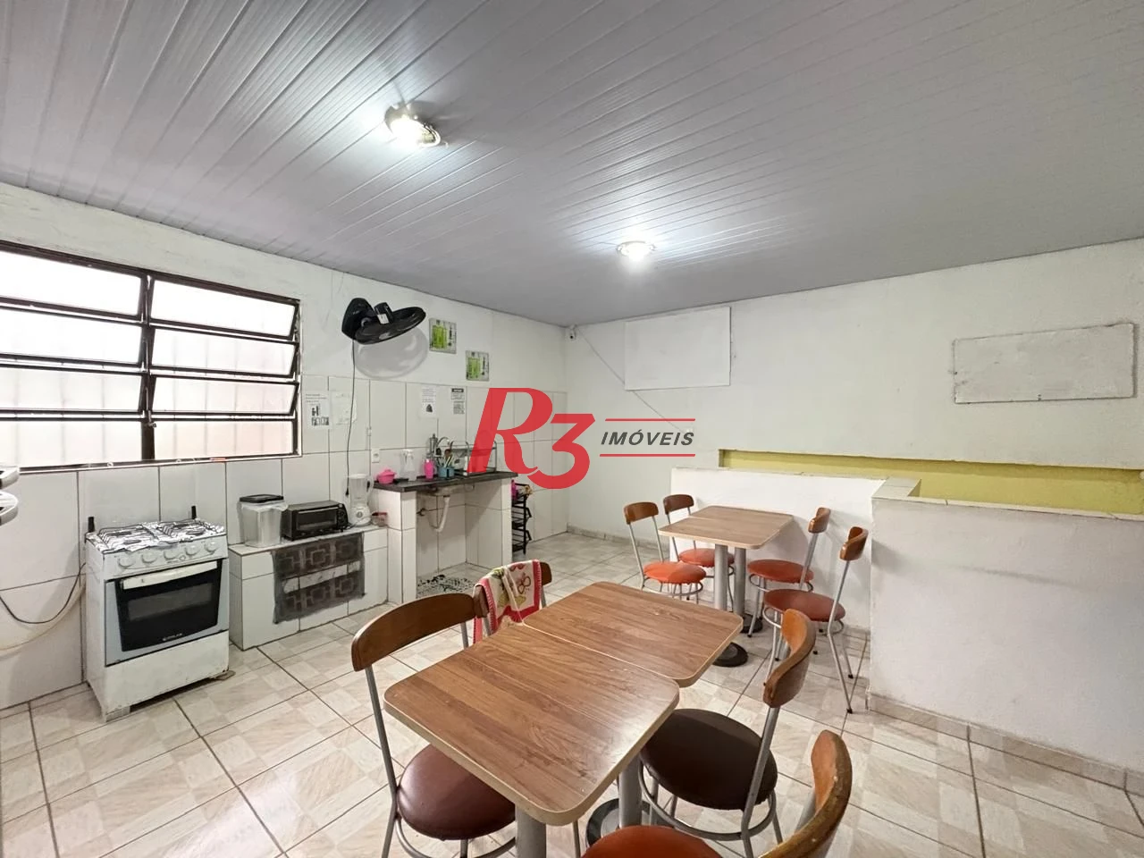 Casa à venda, 400 m² por R$ 645.000,00 - Encruzilhada - Santos/SP