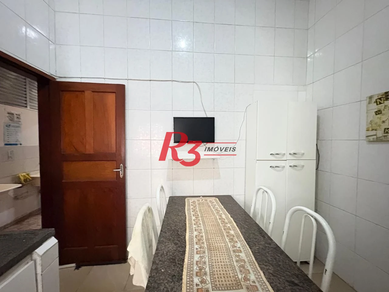 Casa à venda, 400 m² por R$ 645.000,00 - Encruzilhada - Santos/SP