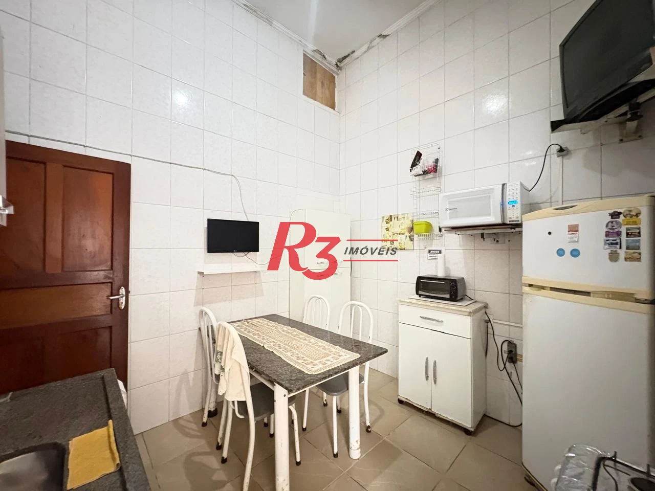 Casa à venda, 400 m² por R$ 645.000,00 - Encruzilhada - Santos/SP